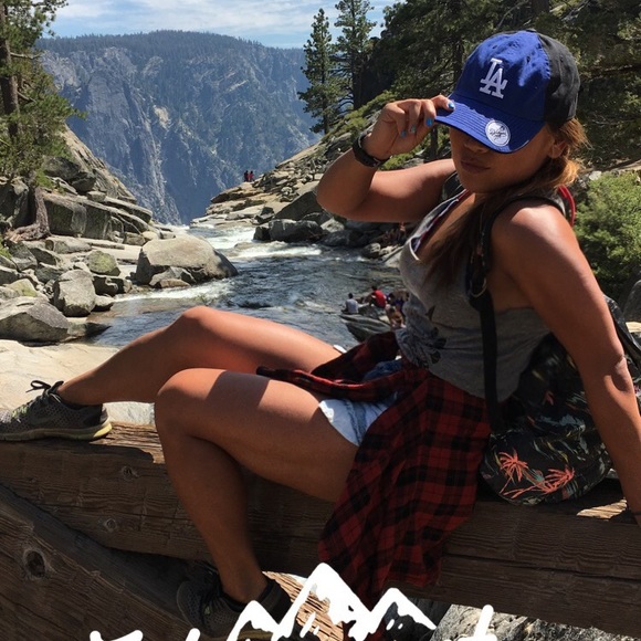 Confessions of a SHOP-A-HOLIC! 🙊🛍🙈👗👠👟 - Picture 7 of 11